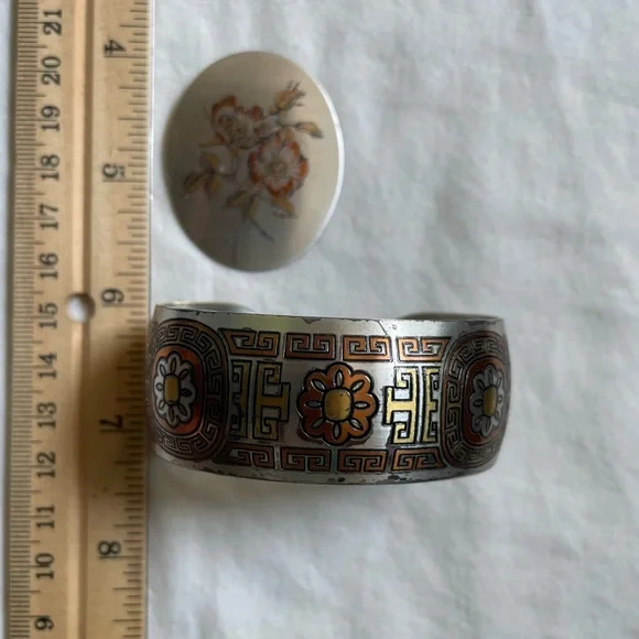 Rare Vintage Reed & Barton Damascene Cuff and Pin/Pendant Set - Picture 6 of 8